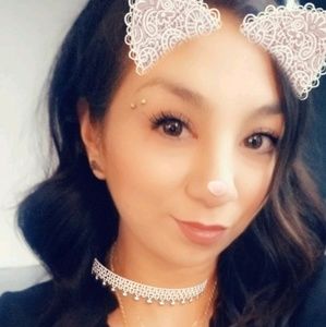 Meet your Posher, Veronica